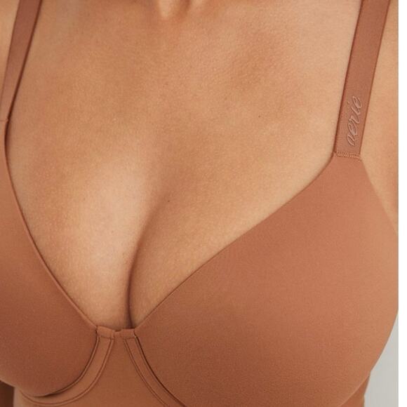 Aerie Smoothez Real Free Full Coverage
Lightly Lined Bra Horizon size 38DD - Picture 2 of 9